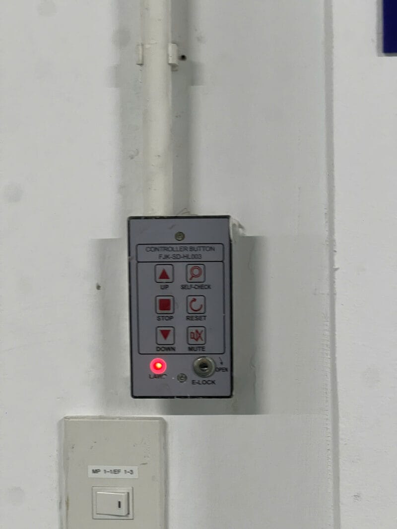 Cửa Cuốn Chống Cháy